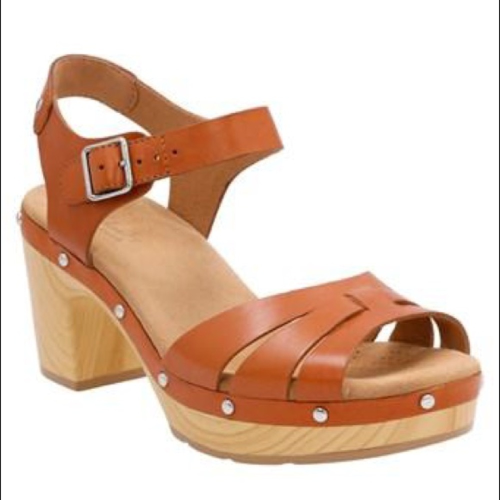 Clark’s Brown Leather Ledella Trail Heeled Sandals